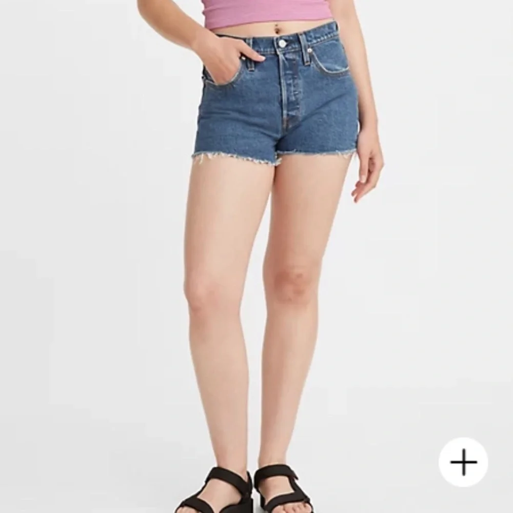 Levi’s 501 High Rise Jean Shorts - Picture 7 of 8
